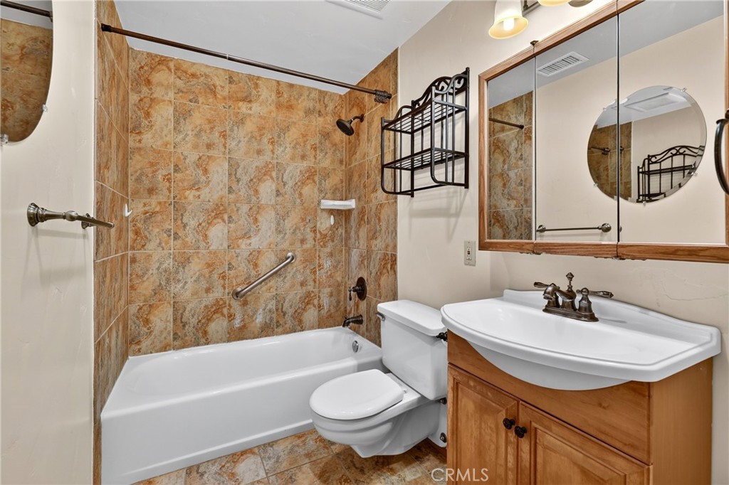 1147 Jungfrau Drive Property Photo 24