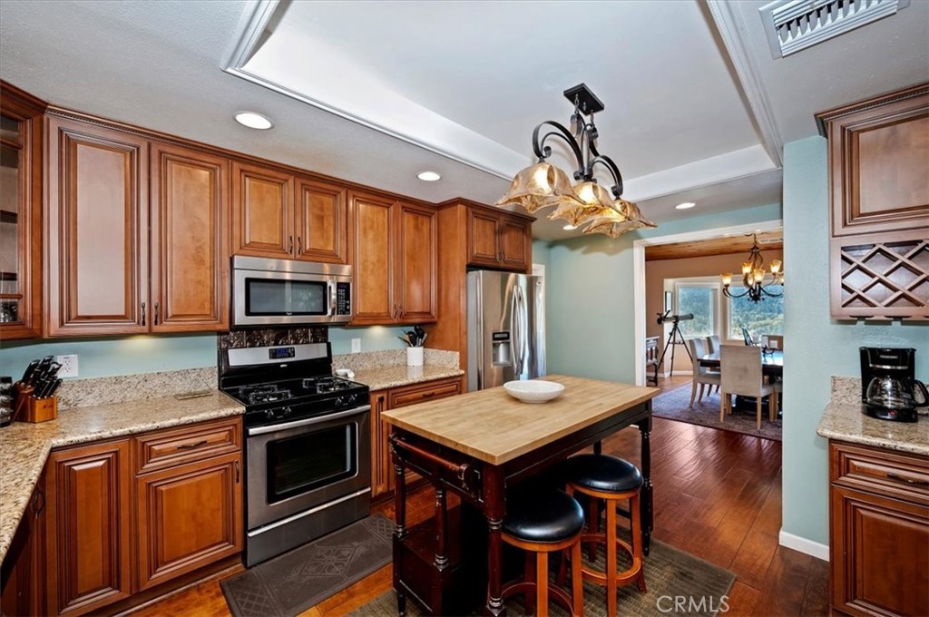 306 Darfo Property Photo 17