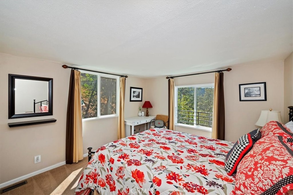 306 Darfo Property Photo 29