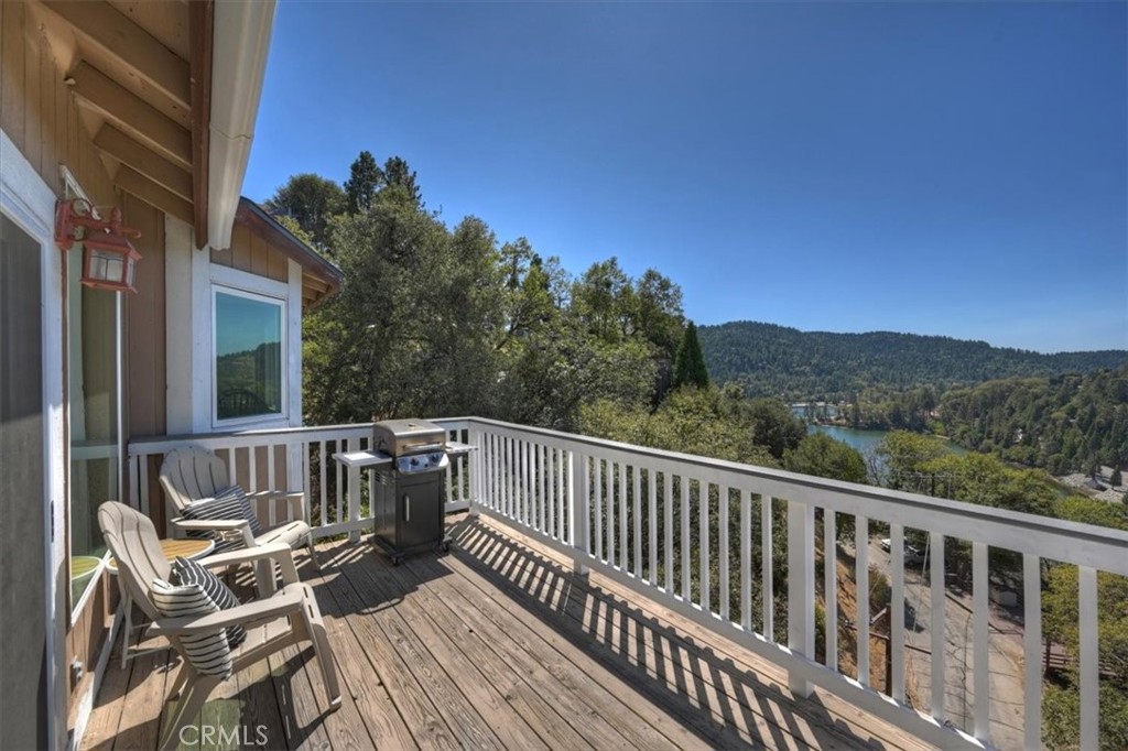 306 Darfo Property Photo 37