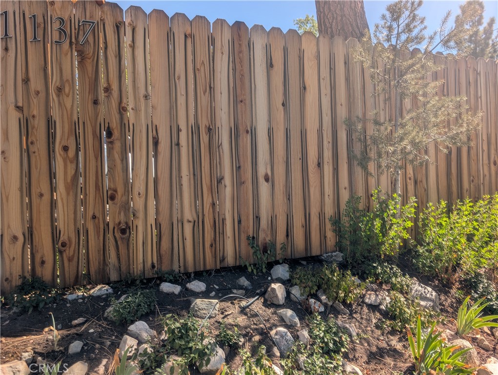 1137 Ridge Property Photo 5