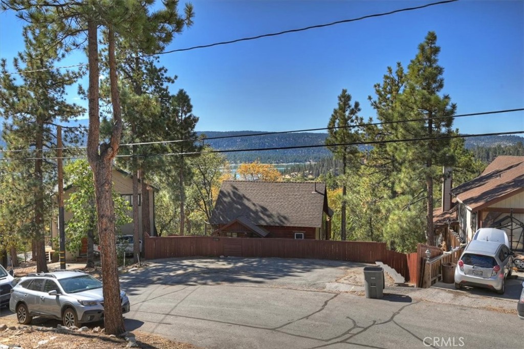 1137 Ridge Property Photo 29