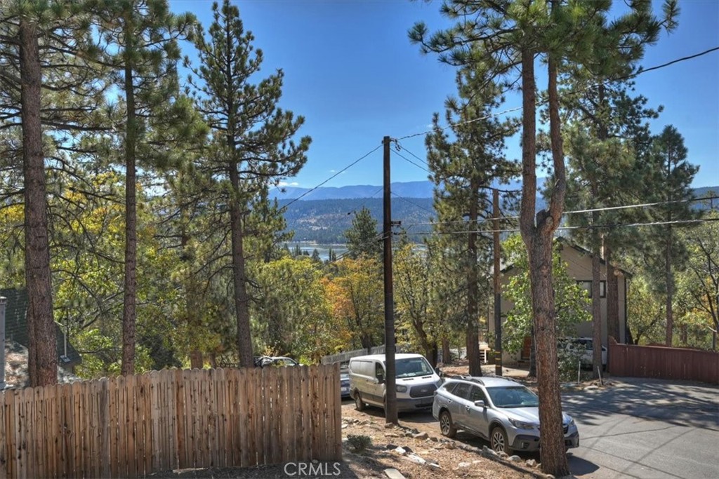1137 Ridge Property Photo 30