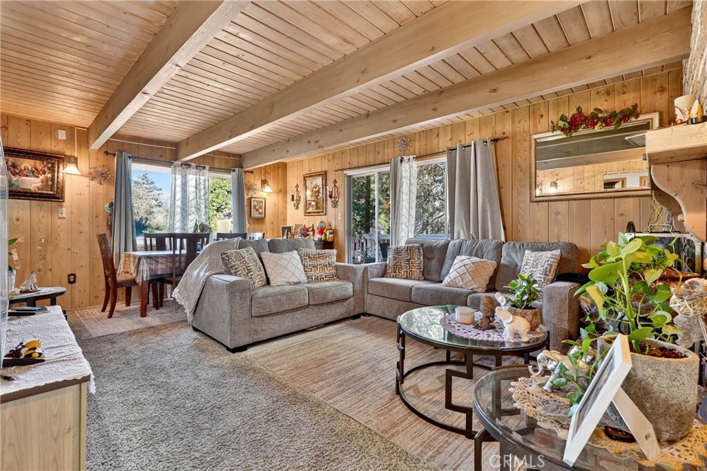 208 Heliotrope Property Photo 8