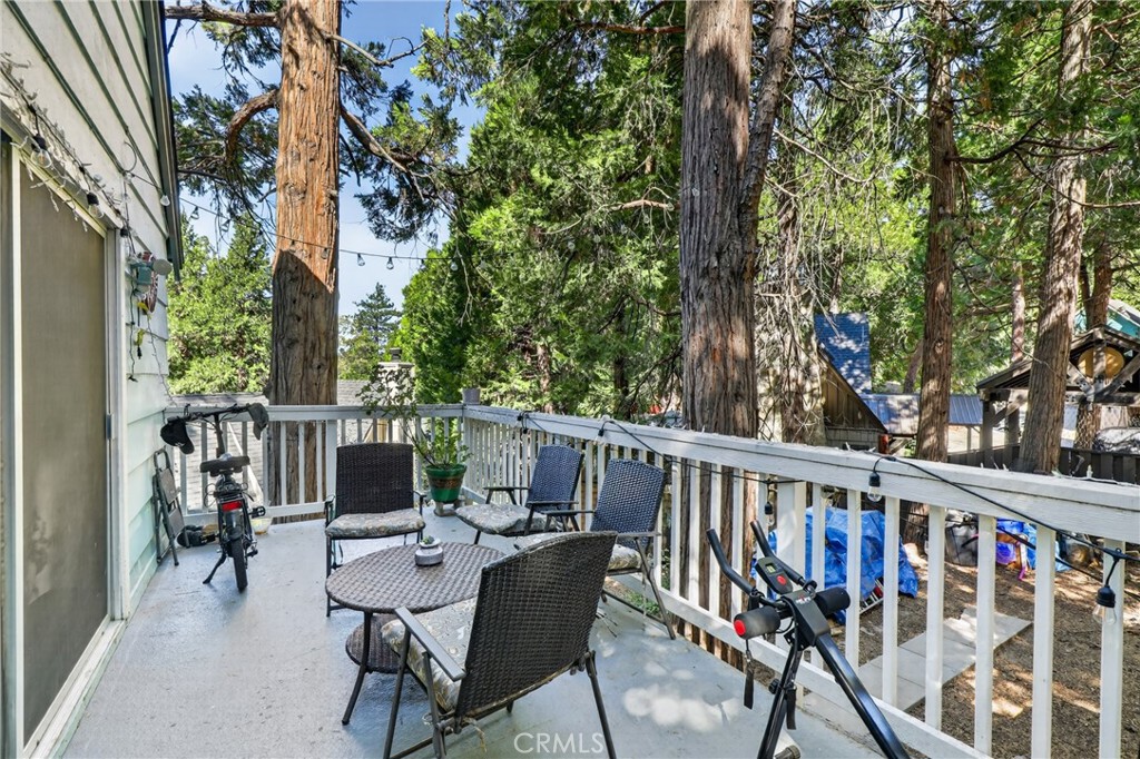 208 Heliotrope Property Photo 37
