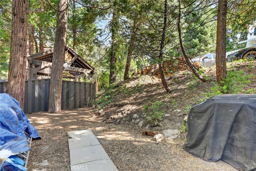 208 Heliotrope Property Photo 43