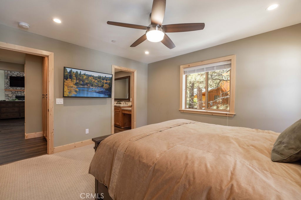 451 Pineview Property Photo 18