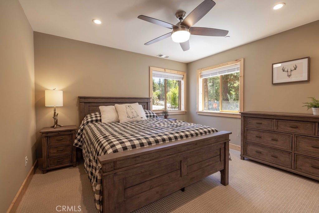 451 Pineview Property Photo 28