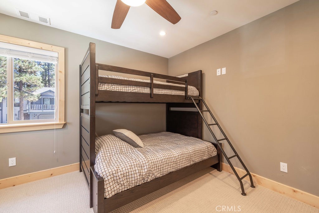 451 Pineview Property Photo 33
