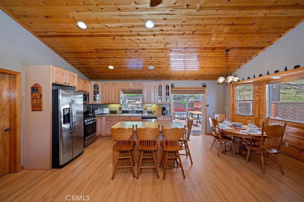473 Villa Grove Property Photo 16