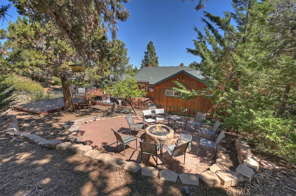 473 Villa Grove Property Photo 46