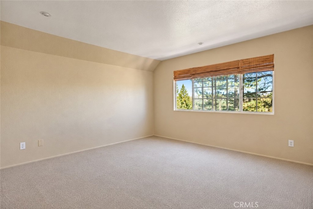 28264 Arbon Property Photo 36
