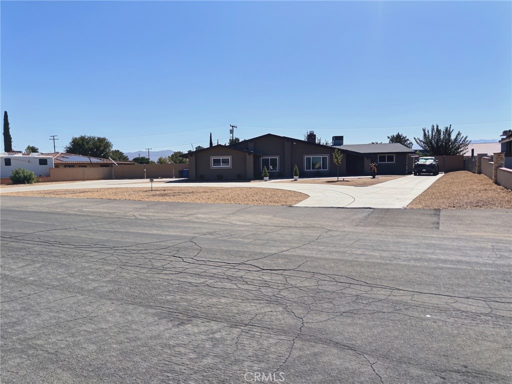 13851 Titonka Property Photo 1