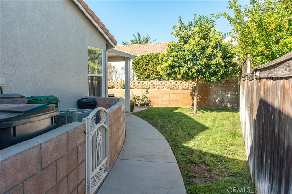 441 Autumn Lane Property Photo 32