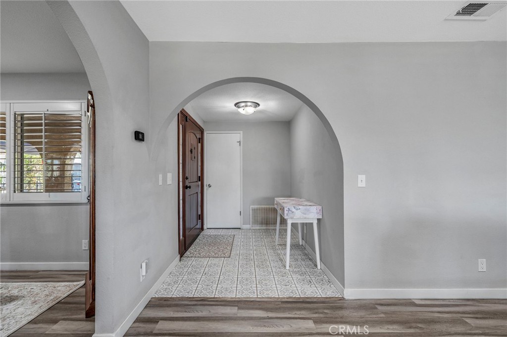11990 Lasselle Street Property Photo 10