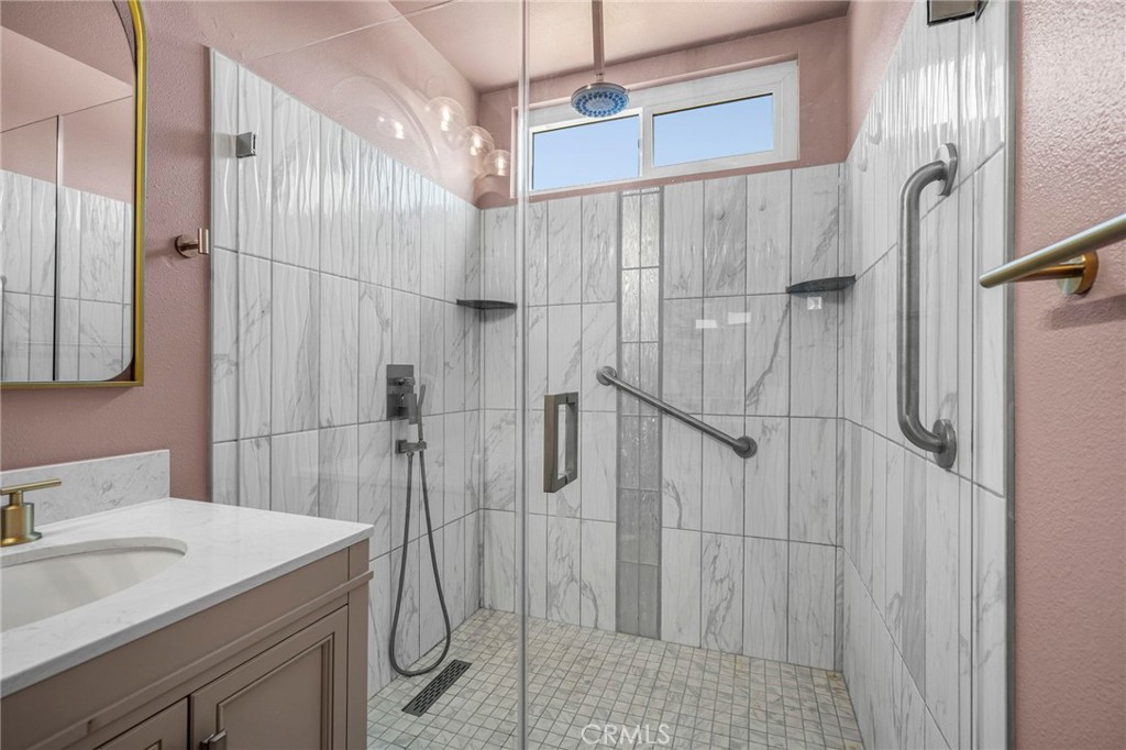 11990 Lasselle Street Property Photo 35