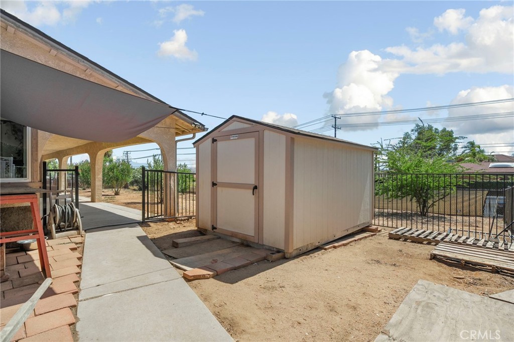 11990 Lasselle Street Property Photo 46