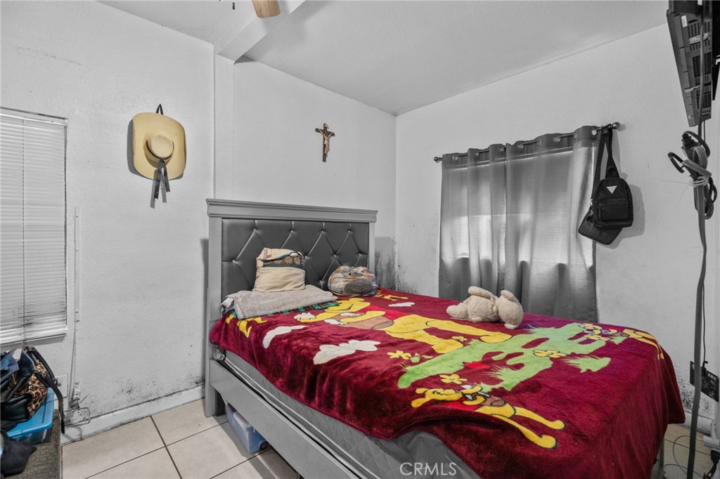 9538 Compton Avenue Property Photo 6