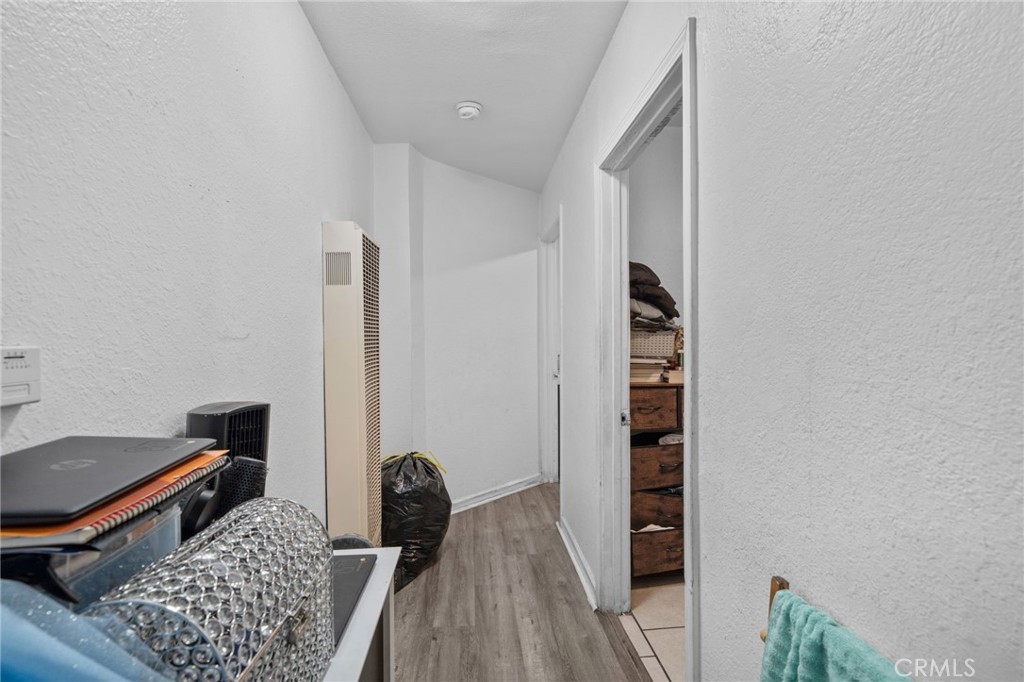 9538 Compton Avenue Property Photo 7