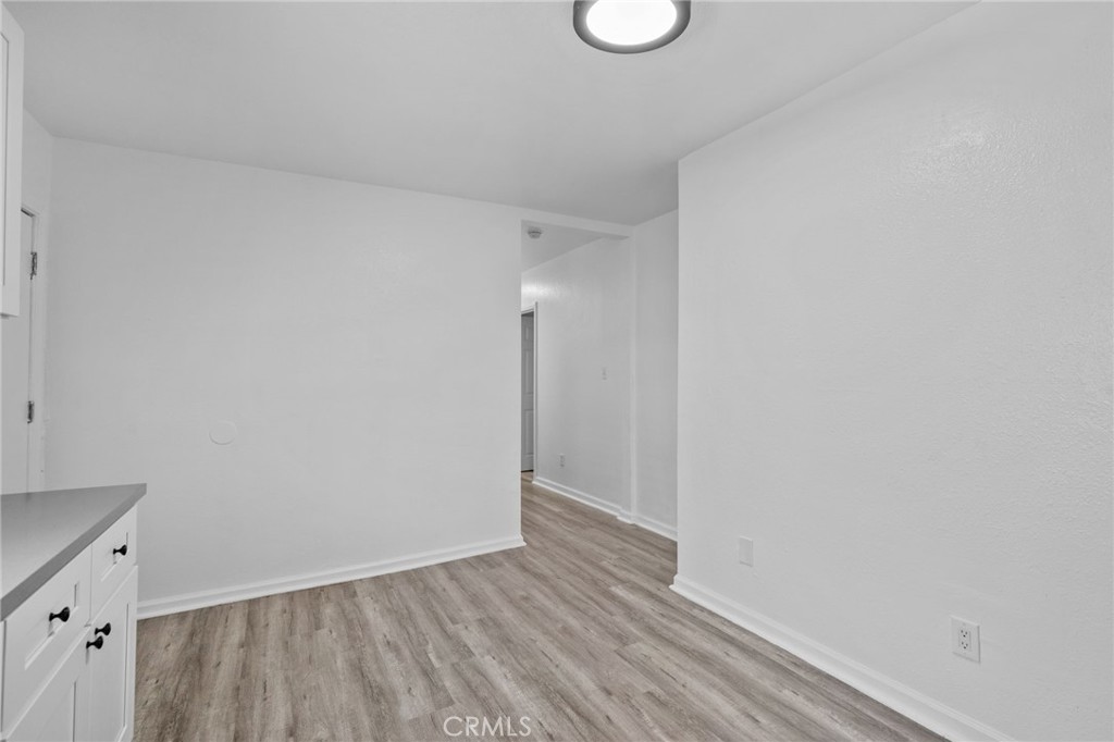9538 Compton Avenue Property Photo 13