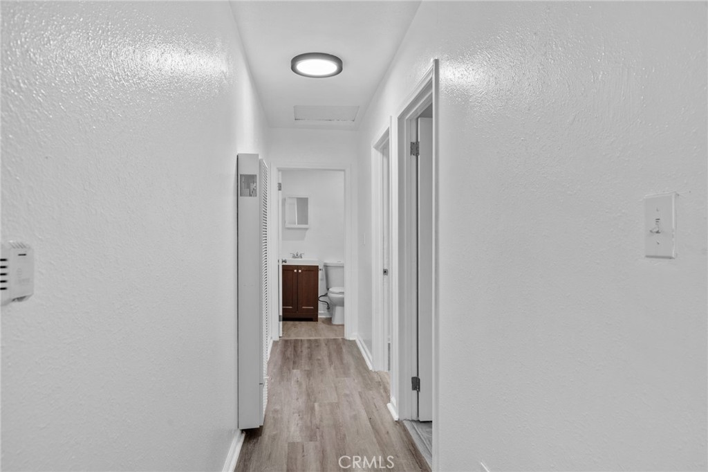 9538 Compton Avenue Property Photo 14
