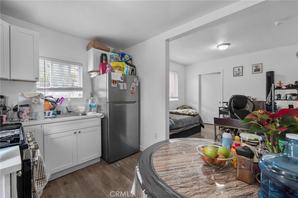 9538 Compton Avenue Property Photo 28