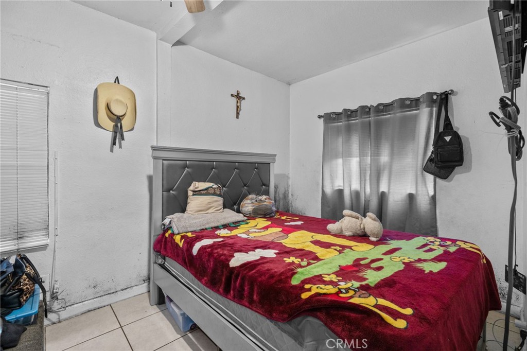 9538 Compton Avenue Property Photo 6