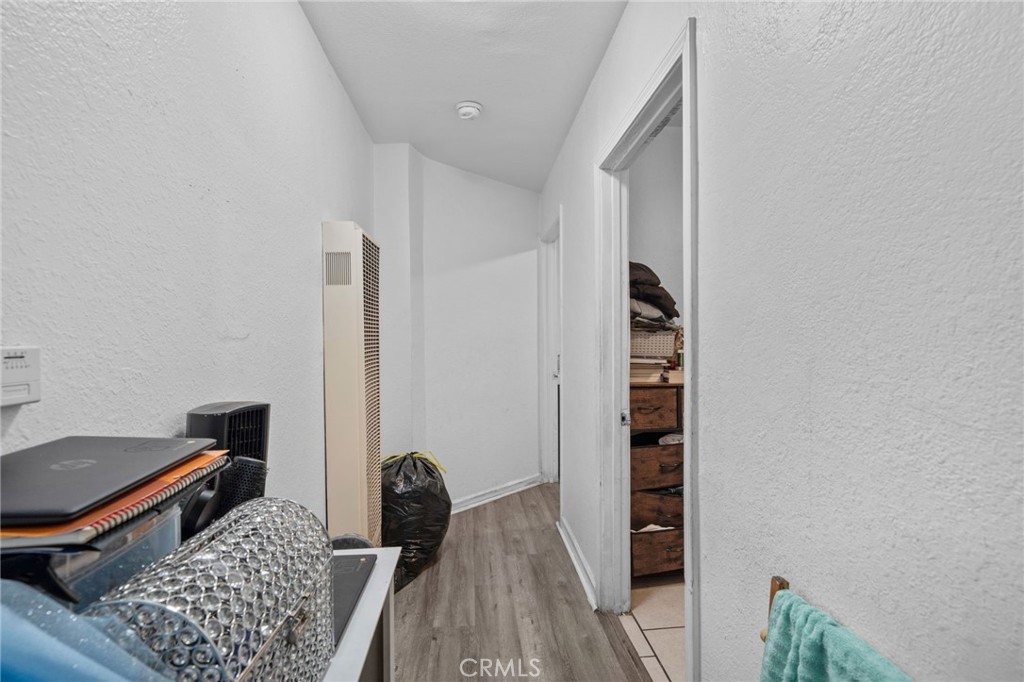 9538 Compton Avenue Property Photo 7