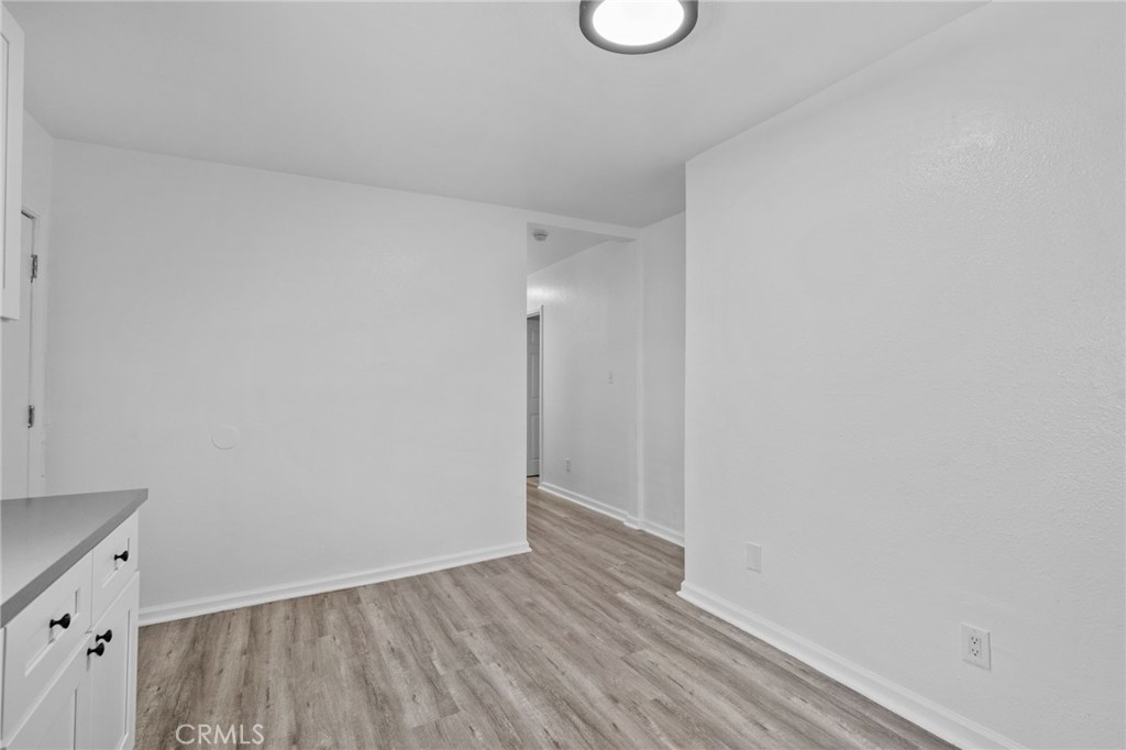9538 Compton Avenue Property Photo 13