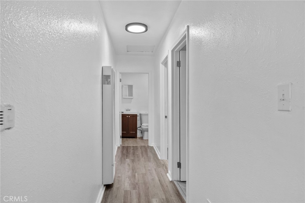 9538 Compton Avenue Property Photo 14