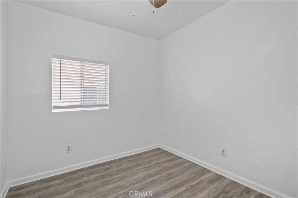 9538 Compton Avenue Property Photo 15