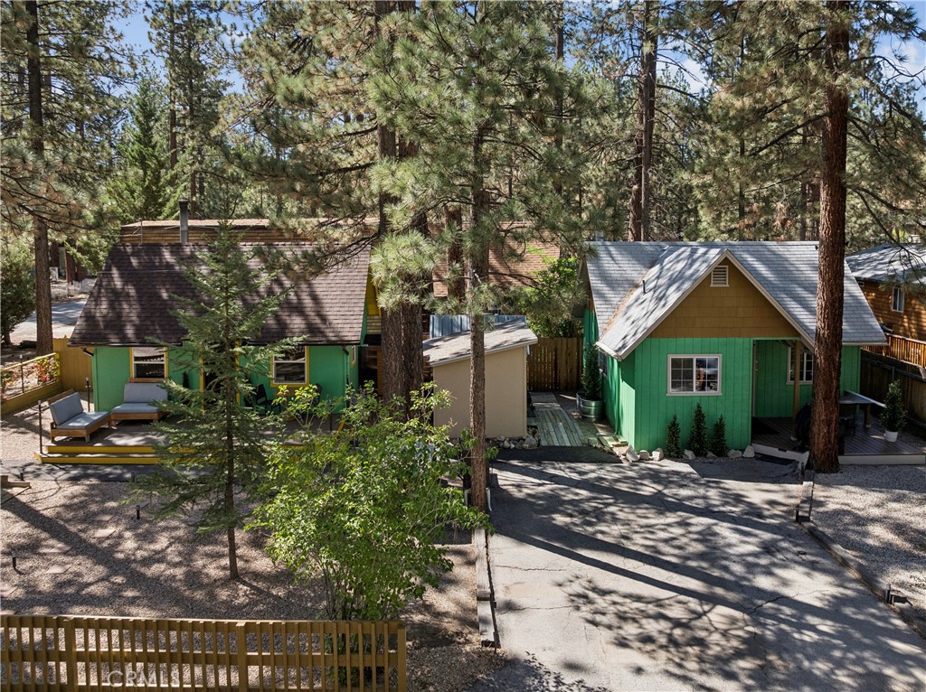 903 W Rainbow Boulevard Property Photo 3