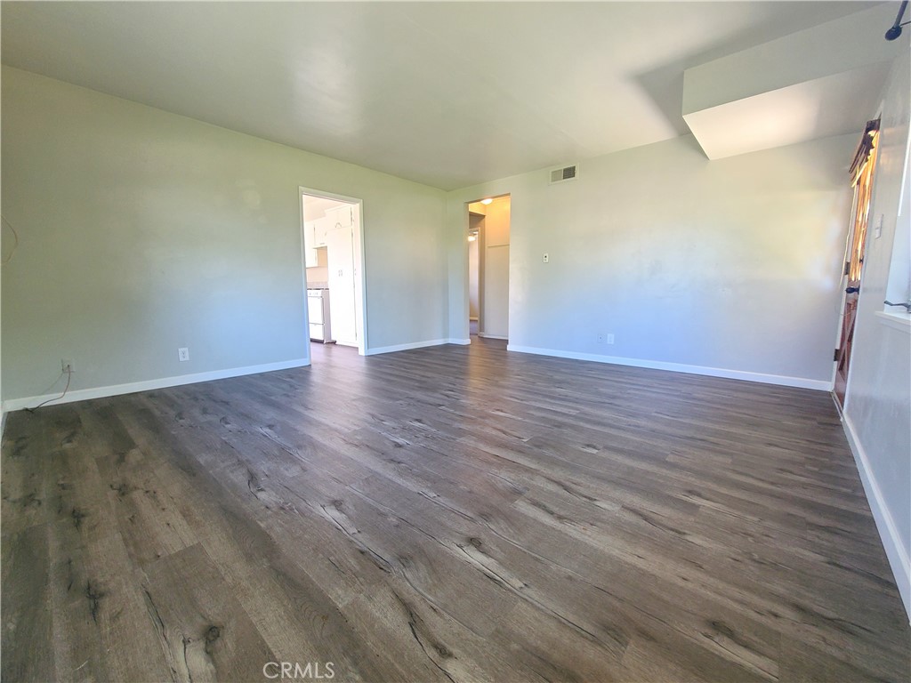 534 Roosevelt Road A Property Photo 5