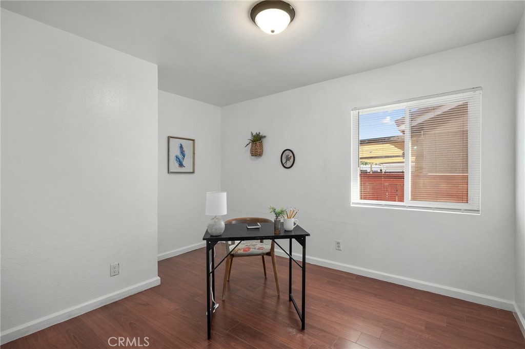 11778 Begonia Property Photo 7