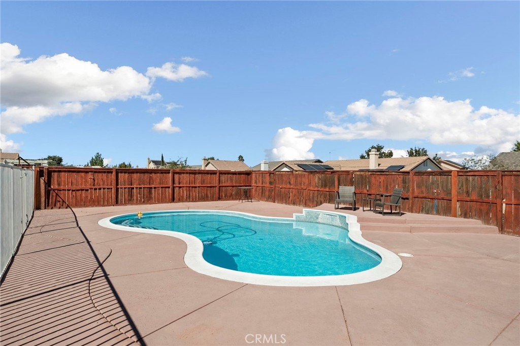 11778 Begonia Property Photo 16