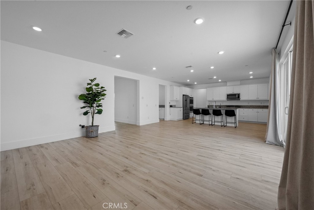 21199 Old Gate Court Property Photo 14