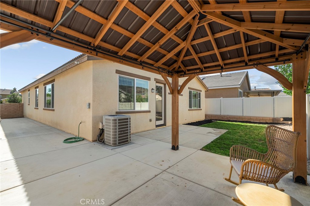 3915 Oregon Ash Property Photo 17