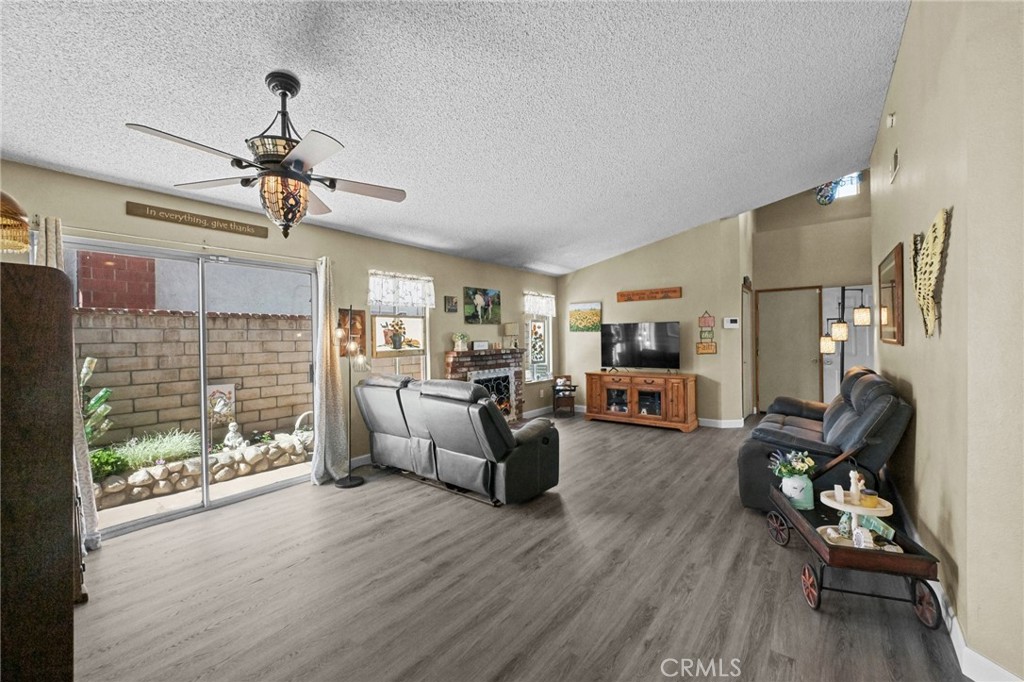 12772 Tehama Circle Property Photo 6