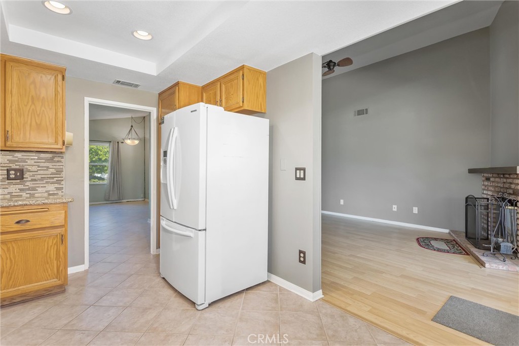 33763 Noreen Property Photo 10