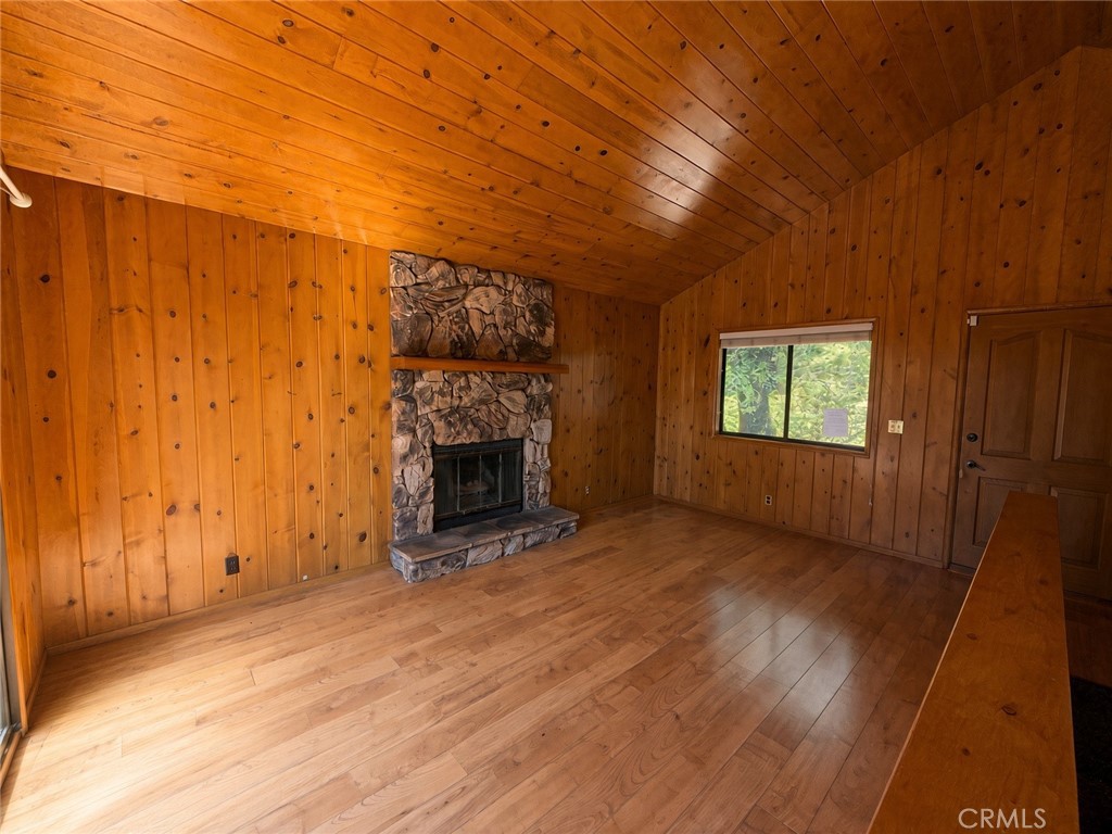 25075 Basel Property Photo 5