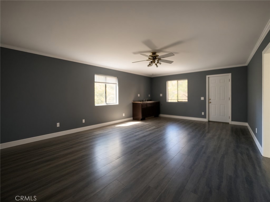 25075 Basel Property Photo 22