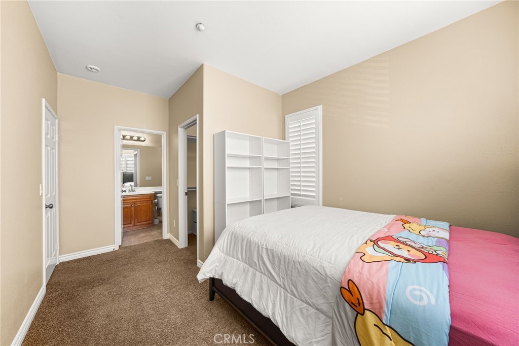 11002 Persimmon Property Photo 29