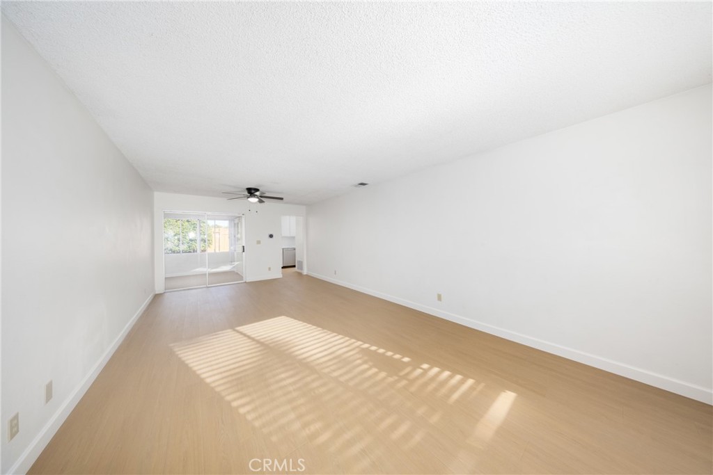 222 Dawn Way Property Photo 4