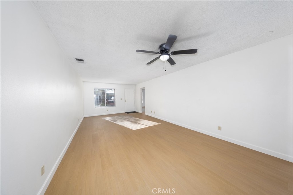 222 Dawn Way Property Photo 6