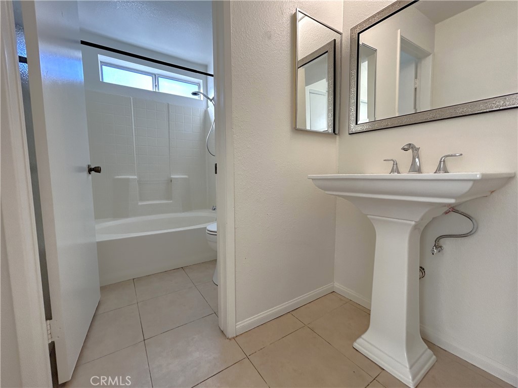 13133 Le Parc Property Photo 16
