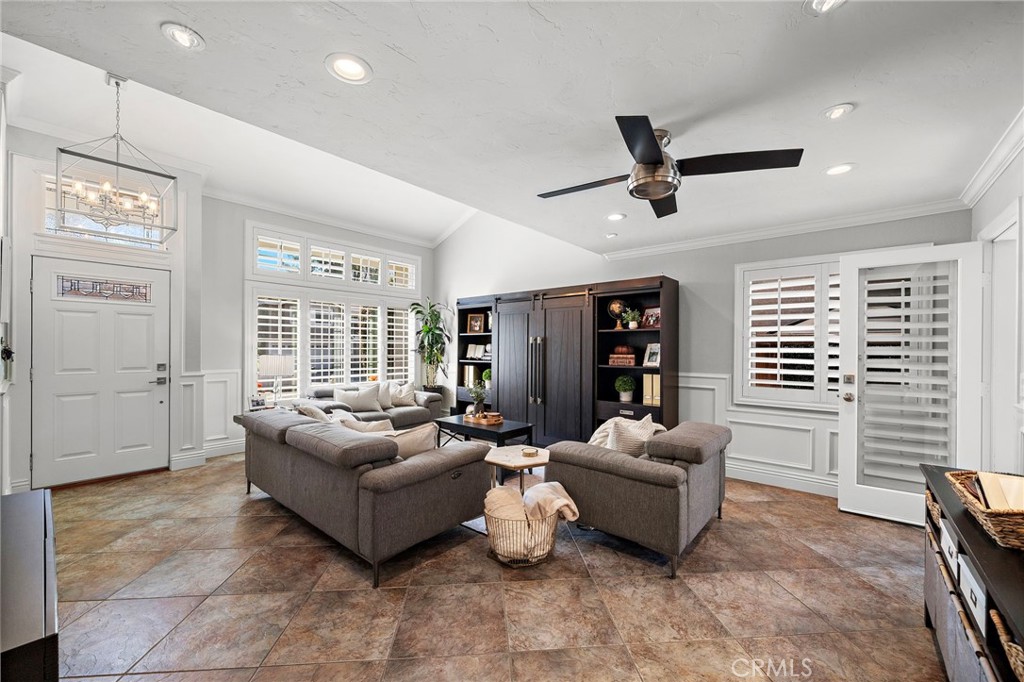11587 Chadwick Property Photo 6