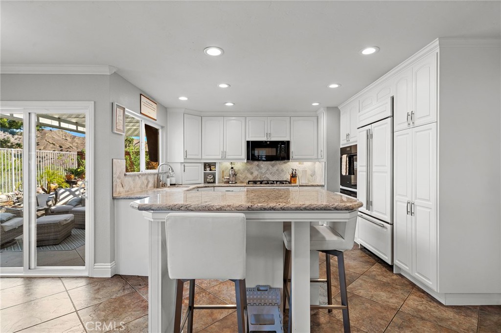 11587 Chadwick Property Photo 14