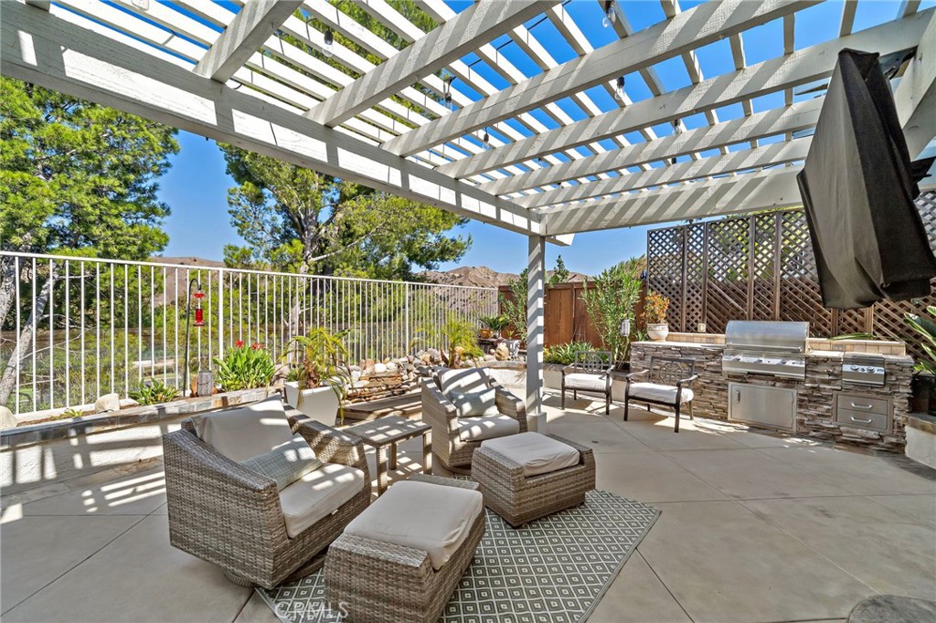 11587 Chadwick Property Photo 39