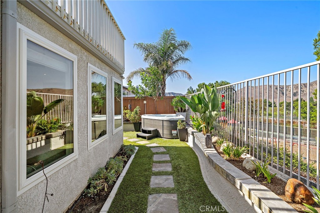 11587 Chadwick Property Photo 44