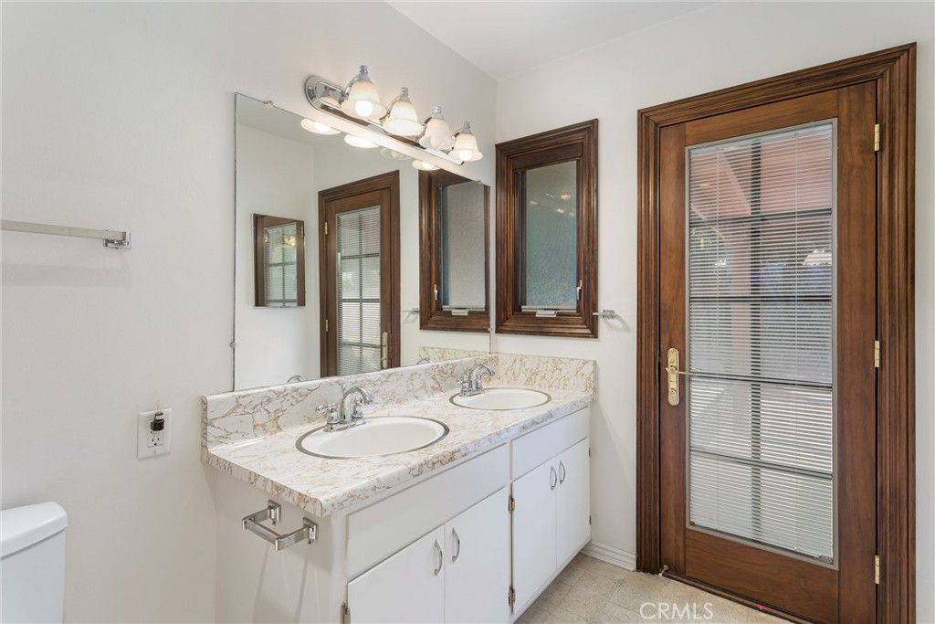 612 Lakeside Avenue Property Photo 22
